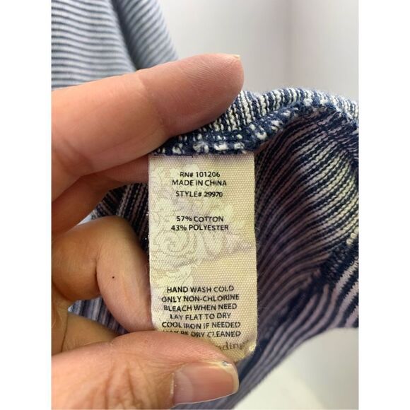 Soft Surroundings Striped Navy French Keyhole Top Size L - Picture 9 of 11